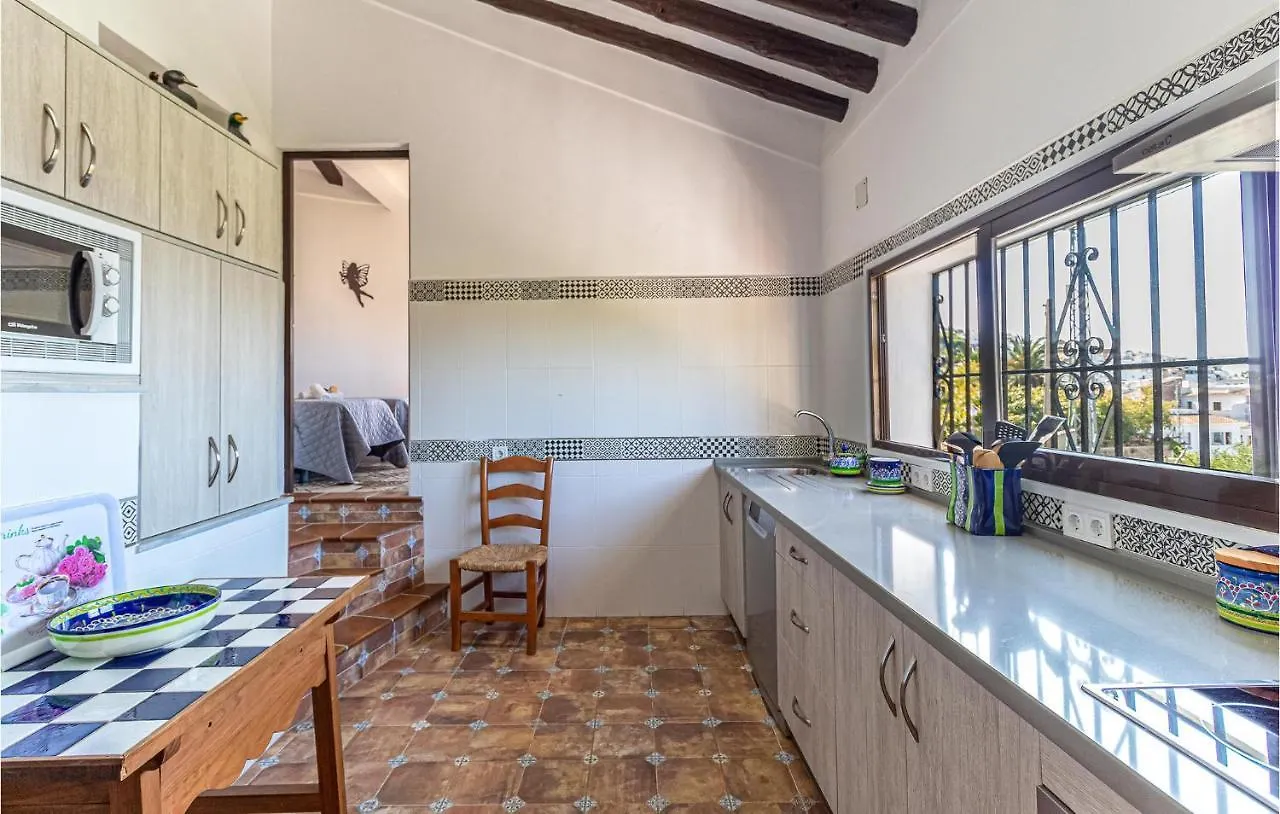 Lovely Home In Frigiliana With Kitchen Сasa de vacaciones