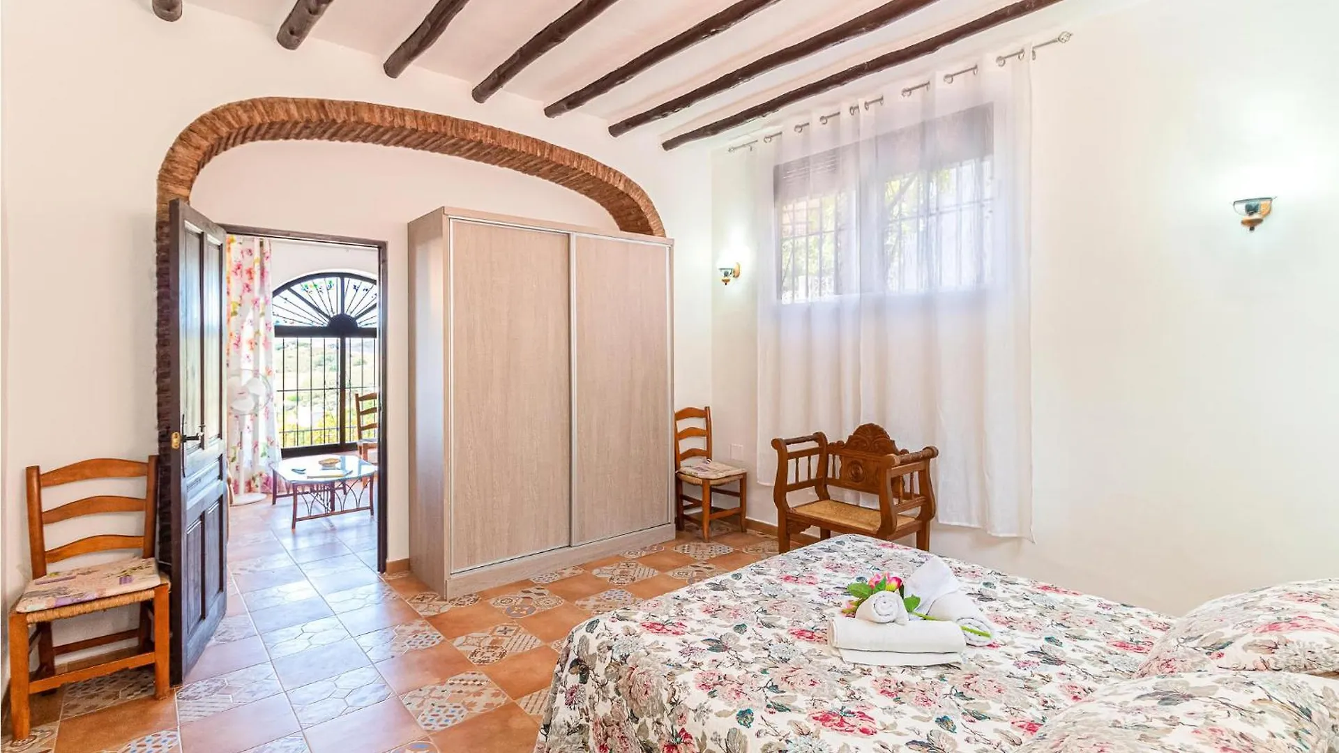 Lovely Home In Frigiliana With Kitchen